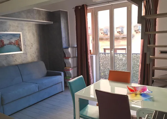 Taormina Rainbow House
