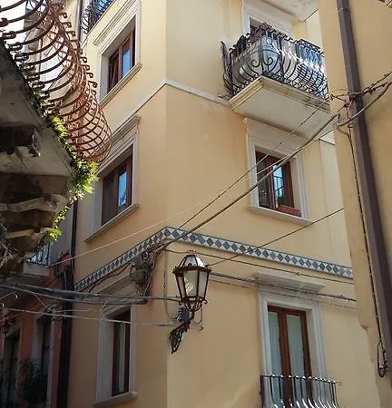 Appartamento Taormina Rainbow House Esterno foto