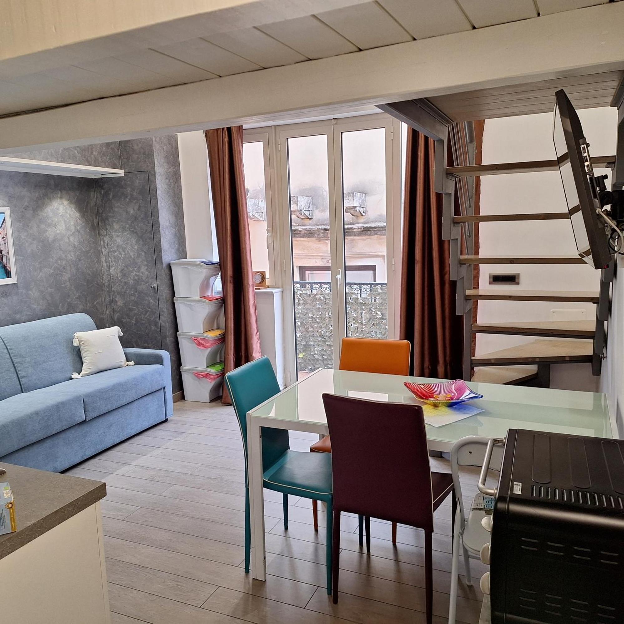 Apartment Rainbow House Taormina