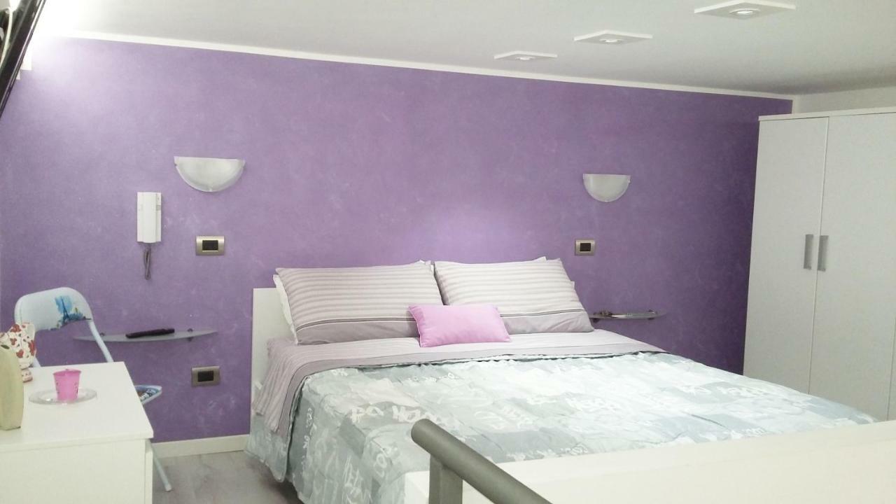 Rainbow House Apartment *